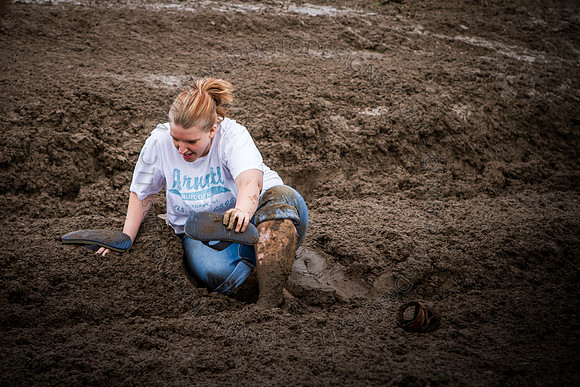 Dash for Cash - Mud Wrestling- 013