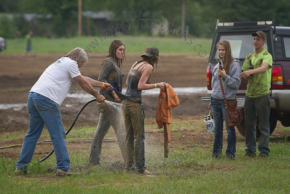 Dash for Cash - Mud Wrestling- 027