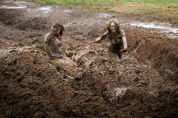 Dash for Cash - Mud Wrestling- 021