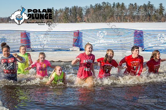WR Polar Plunge 2017 (Students)-027