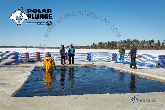 WR Polar Plunge 2017 (Students)-007