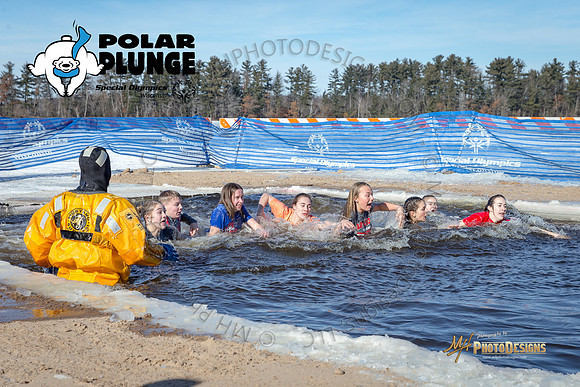 WR Polar Plunge 2018 (Students)-025