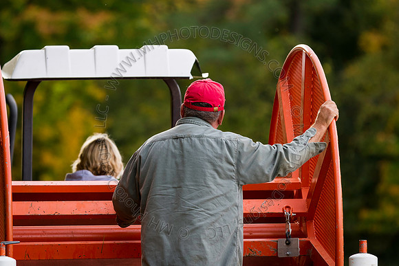 Saratoga Cranberry Harvest 2013-084