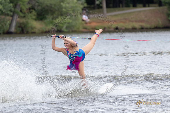 Grace Gurda - Swivel 2018-013