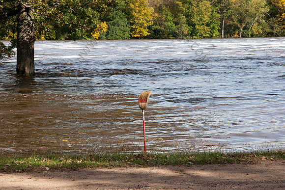 September Flood Waters 2010-189