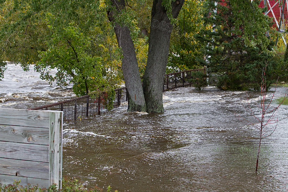 September Flood Waters 2010-086