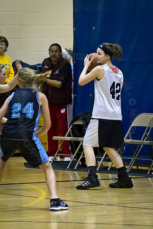 Nekoosa AMS Girls B-Ball 2011 (8th Grade)-020