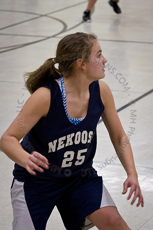 Nekoosa AMS Girls B-Ball 2012 (8th Grade)-079