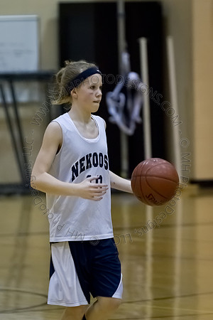 Nekoosa AMS Girls B-Ball 2012 (8th Grade)-044