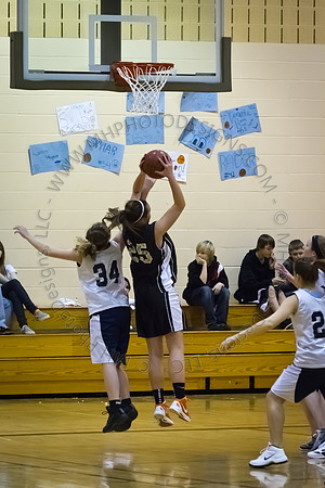 Nekoosa AMS Girls B-Ball 2012 (8th Grade)-013