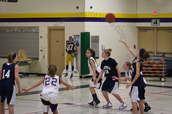 Nekoosa AMS Girls B-Ball 2012 (8th Grade)-007