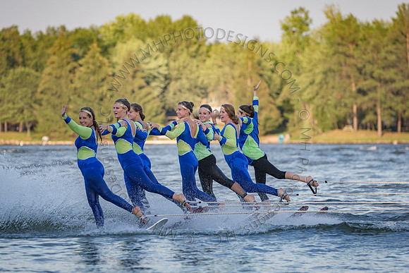 Camelot Frolics Ski Show 2015 - SHOW II-076