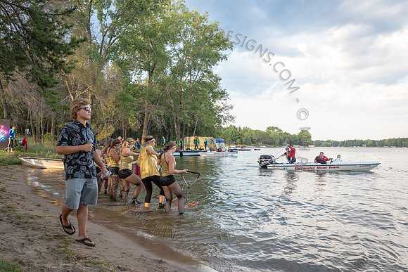 Camelot Frolics Ski Show 2015 - SHOW II-033
