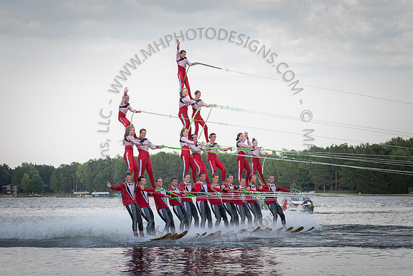 Camelot Frolics Ski Show 2015 - SHOW II-025