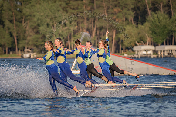 Camelot Frolics Ski Show 2015 - SHOW II-077