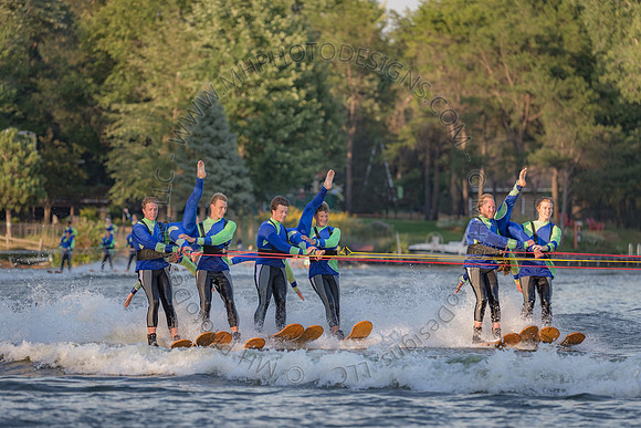 Camelot Frolics Ski Show 2015 - SHOW II-065