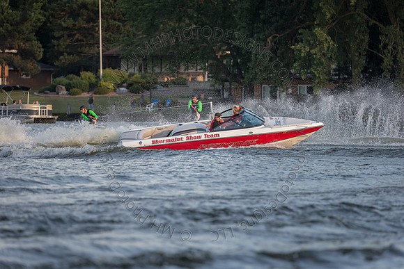 Camelot Frolics Ski Show 2015 - SHOW II-057