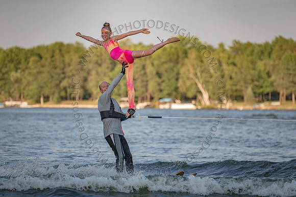 Camelot Frolics Ski Show 2015 - SHOW II-096