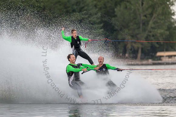 Camelot Frolics Ski Show 2015 - SHOW II-005