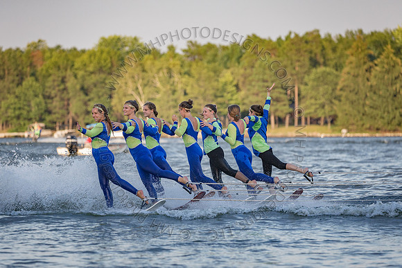 Camelot Frolics Ski Show 2015 - SHOW II-075