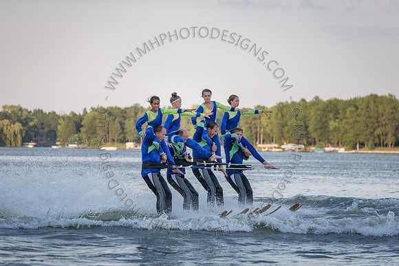 Camelot Frolics Ski Show 2015 - SHOW II-060