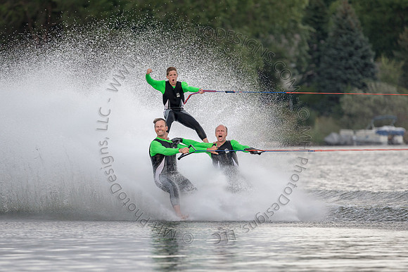 Camelot Frolics Ski Show 2015 - SHOW II-003