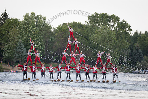 Camelot Frolics Ski Show 2015 - SHOW II-022