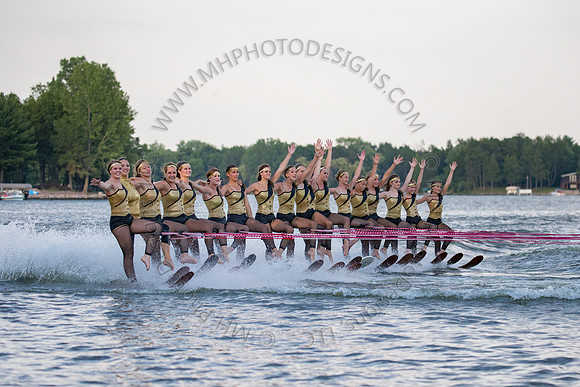 Camelot Frolics Ski Show 2015 - SHOW II-042