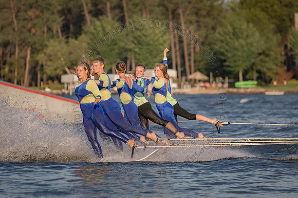 Camelot Frolics Ski Show 2015 - SHOW II-078