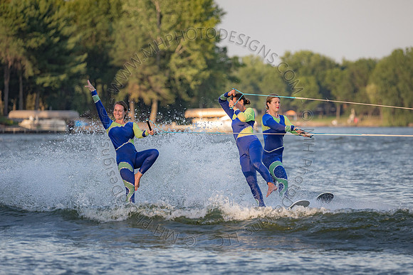 Camelot Frolics Ski Show 2015 - SHOW II-070