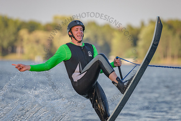 Camelot Frolics Ski Show 2015 - SHOW II-088