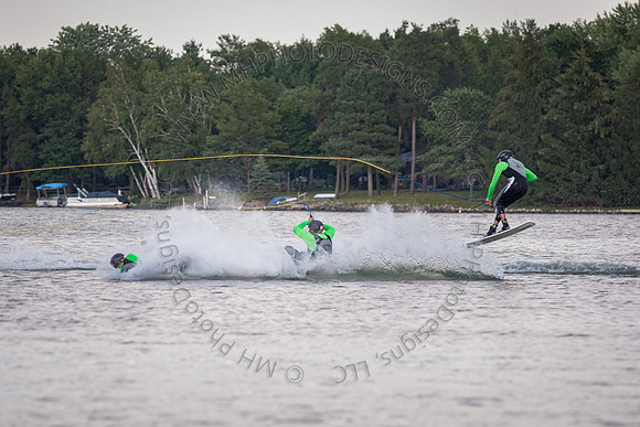 Camelot Frolics Ski Show 2015 - SHOW II-018