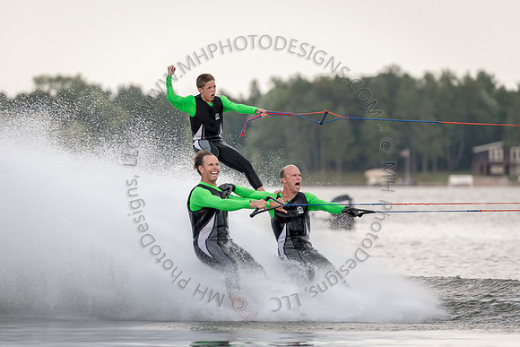 Camelot Frolics Ski Show 2015 - SHOW II-006