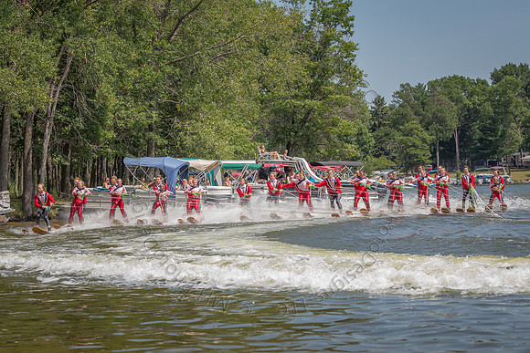 Camelot Frolics Ski Show 2015 - SHOW I-016