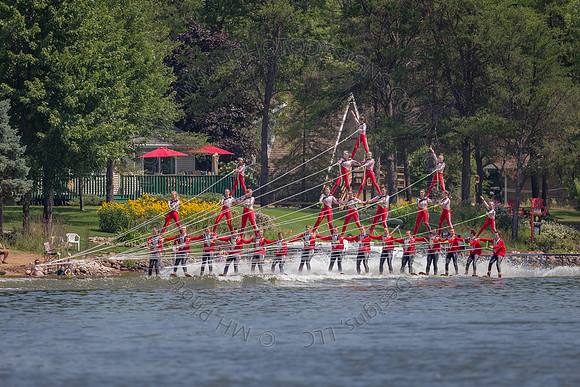 Camelot Frolics Ski Show 2015 - SHOW I-007