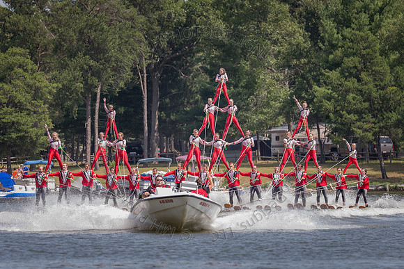 Camelot Frolics Ski Show 2015 - SHOW I-011