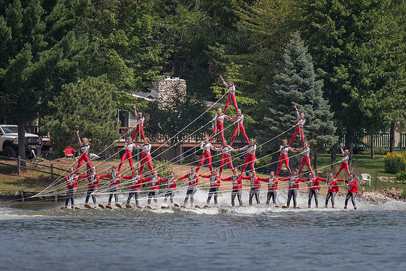 Camelot Frolics Ski Show 2015 - SHOW I-008