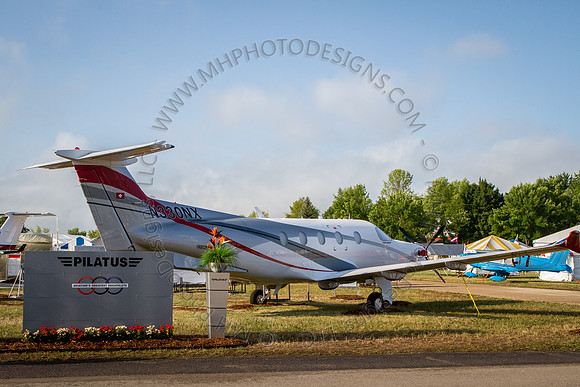 EAA AirVenture 2012-002