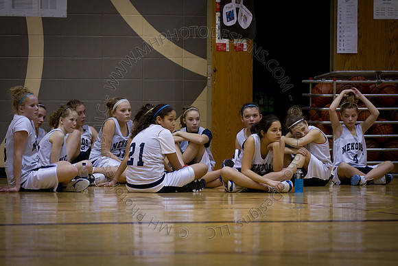 Nekoosa AMS Girls B-Ball 2011-001