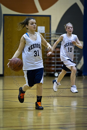 Nekoosa AMS Girls B-Ball 2011 (7th Grade)-007