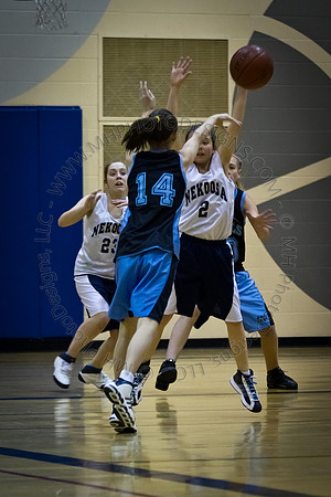Nekoosa AMS Girls B-Ball 2011 (7th Grade)-005