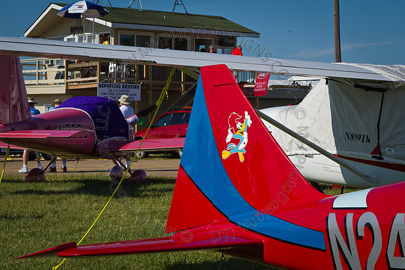 EAA AirVenture 2011-024