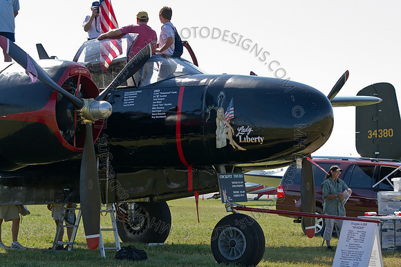 EAA AirVenture 2011-087