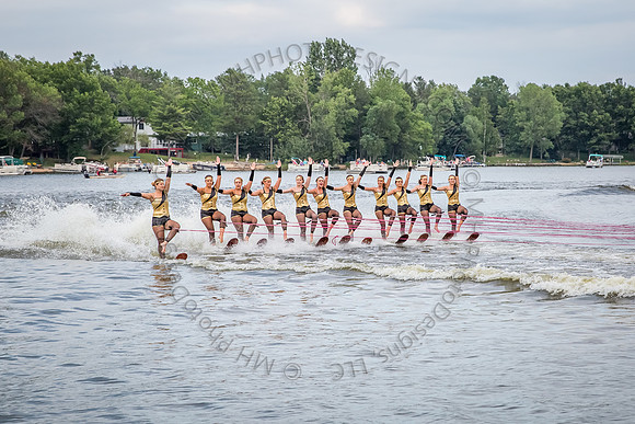 Sherwood Lodge Ski Show 2014-131