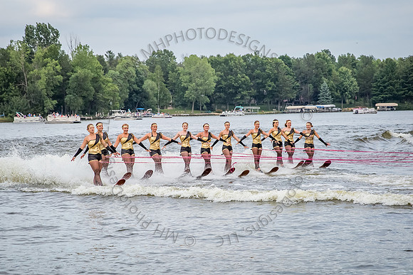 Sherwood Lodge Ski Show 2014-132