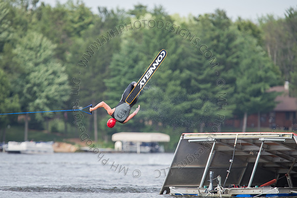 Sherwood Lodge Ski Show 2014-043