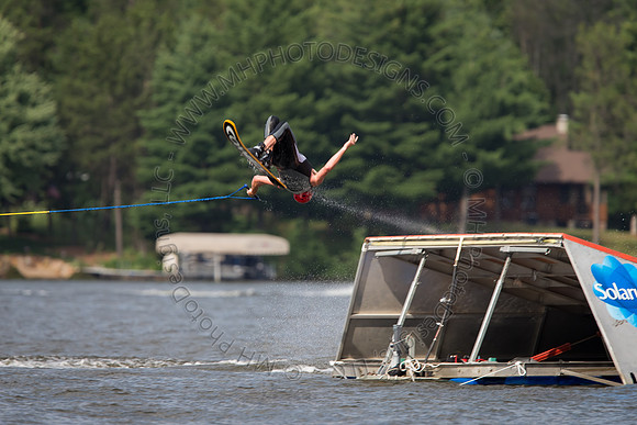 Sherwood Lodge Ski Show 2014-005
