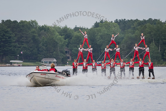 Sherwood Lodge Ski Show 2014-123