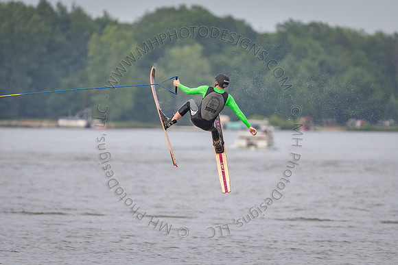 Shermalot Ski Show 07-11-15-082
