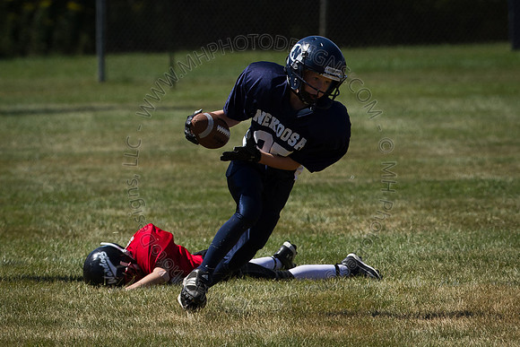 PeeWee Jr White [08-27-11]-097